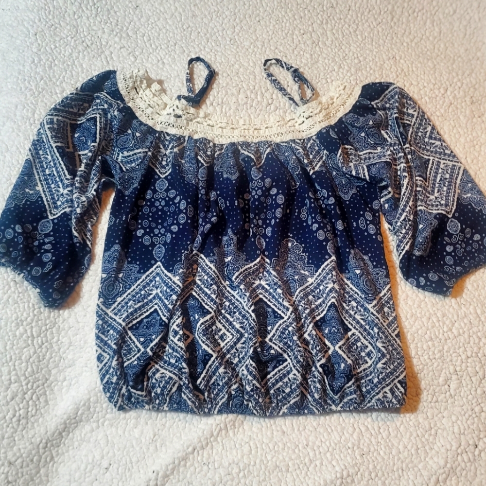 Off the Shoulders Blouse